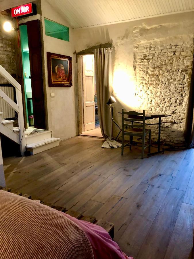 Charming And Design Attic Loft In Coolest Area Navigli Ticinese Appartement