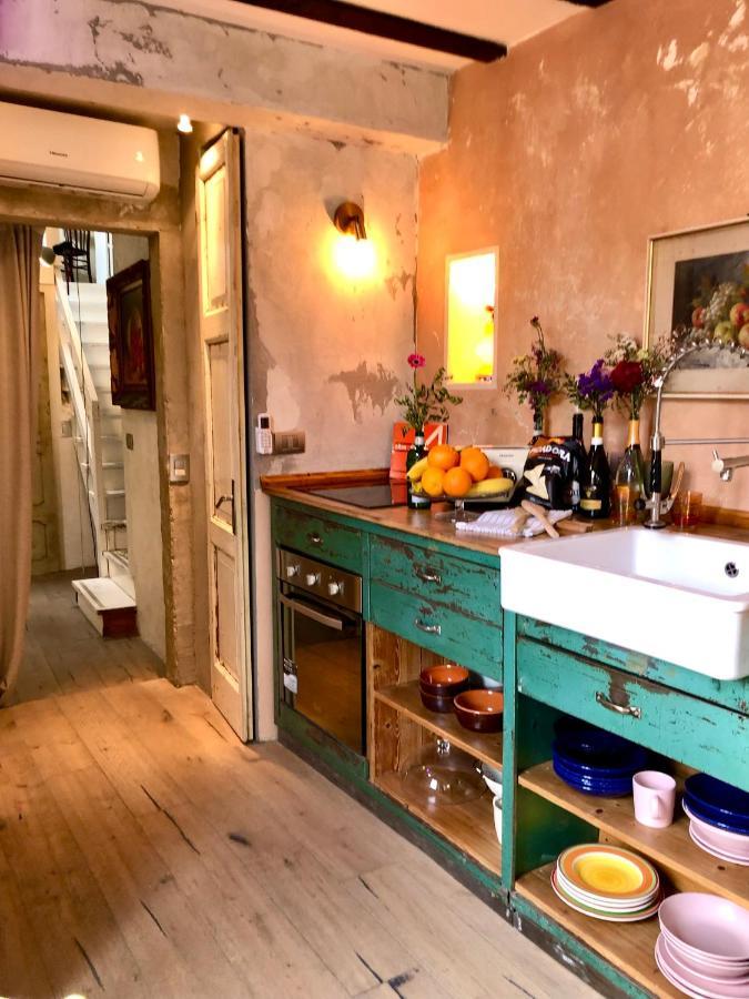 Appartement Charming And Design Attic Loft In Coolest Area Navigli Ticinese