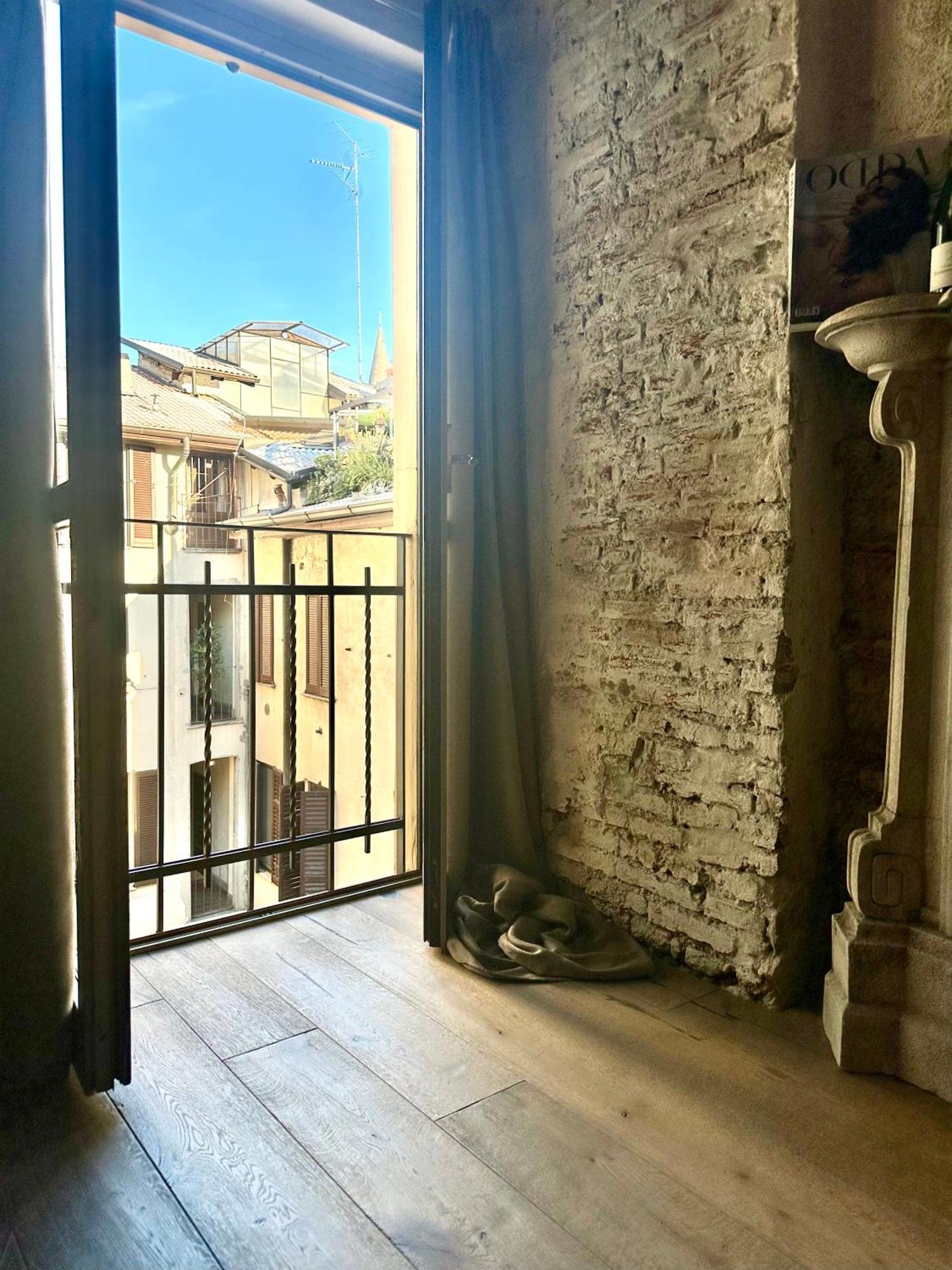 Charming And Design Attic Loft In Coolest Area Navigli Ticinese Apartment Milan