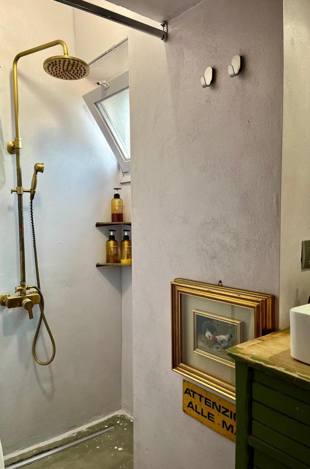 Charming And Design Attic Loft In Coolest Area Navigli Ticinese Milan