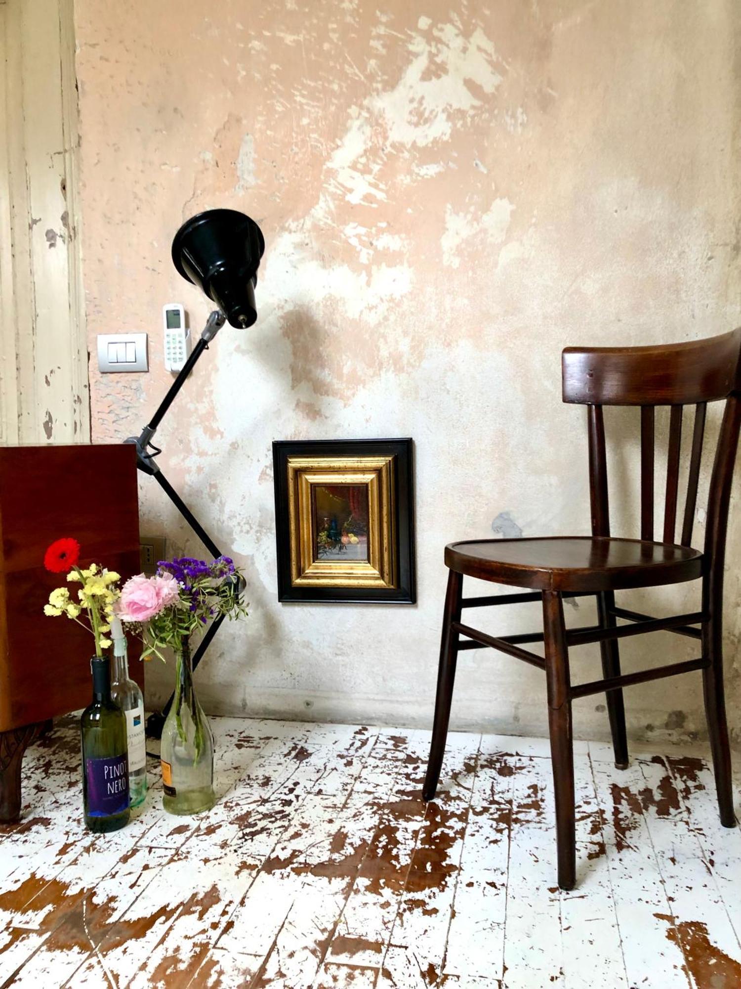 Charming And Design Attic Loft In Coolest Area Navigli Ticinese Milan